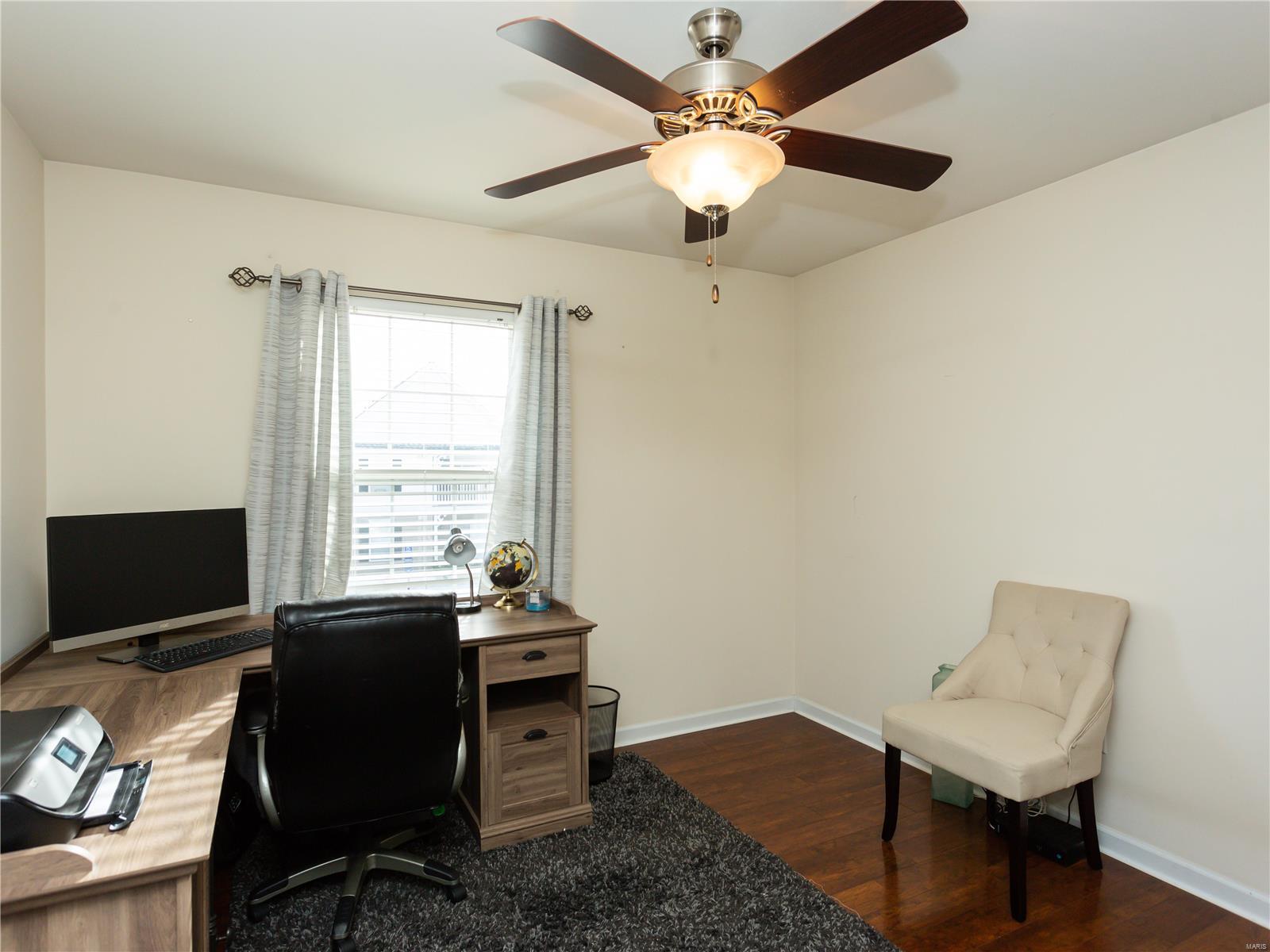 9723 Crayford Road, Unit H St. Louis, MO 63123 - Photo 22 of 27