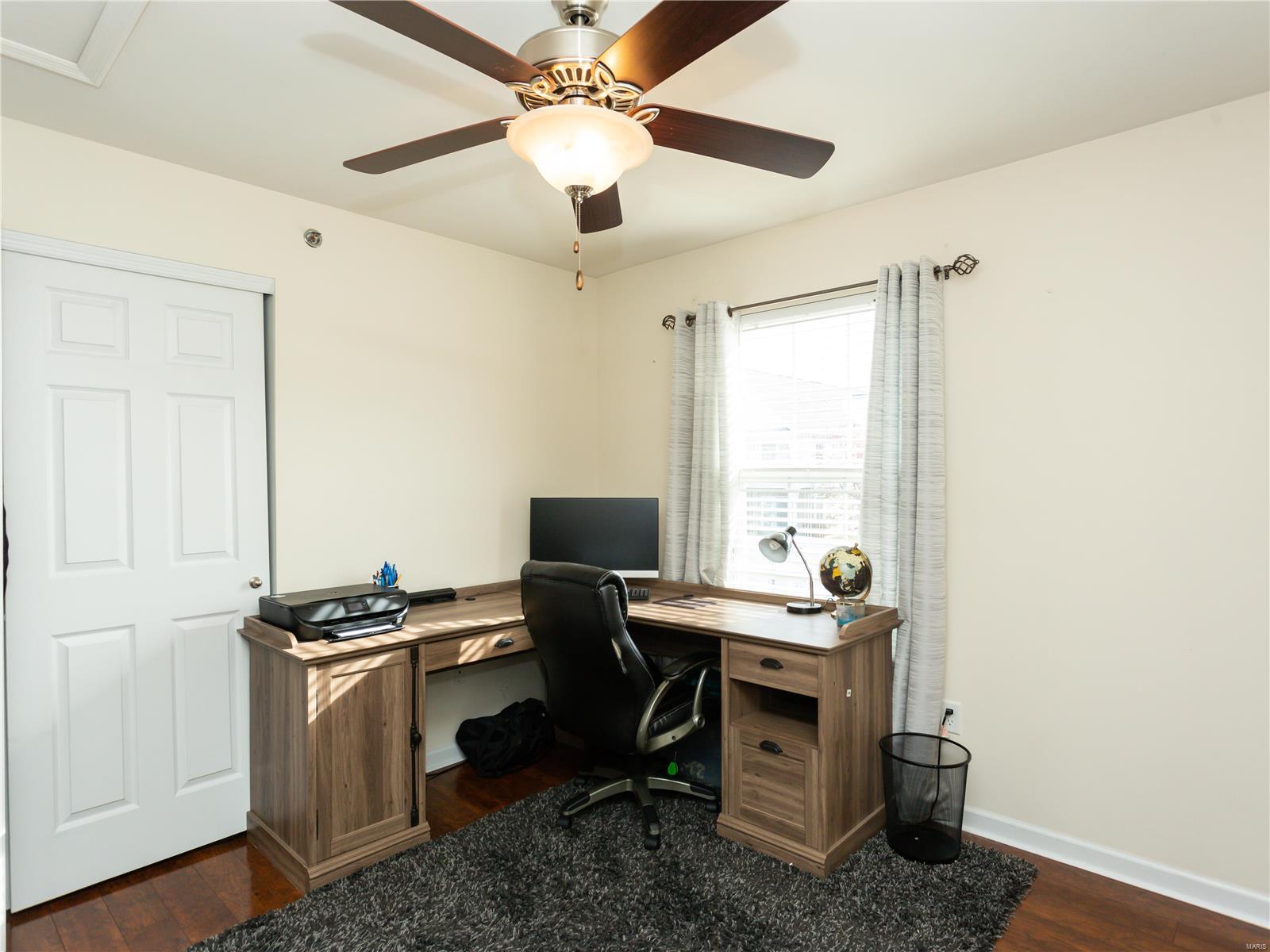 9723 Crayford Road, Unit H St. Louis, MO 63123 - Photo 23 of 27