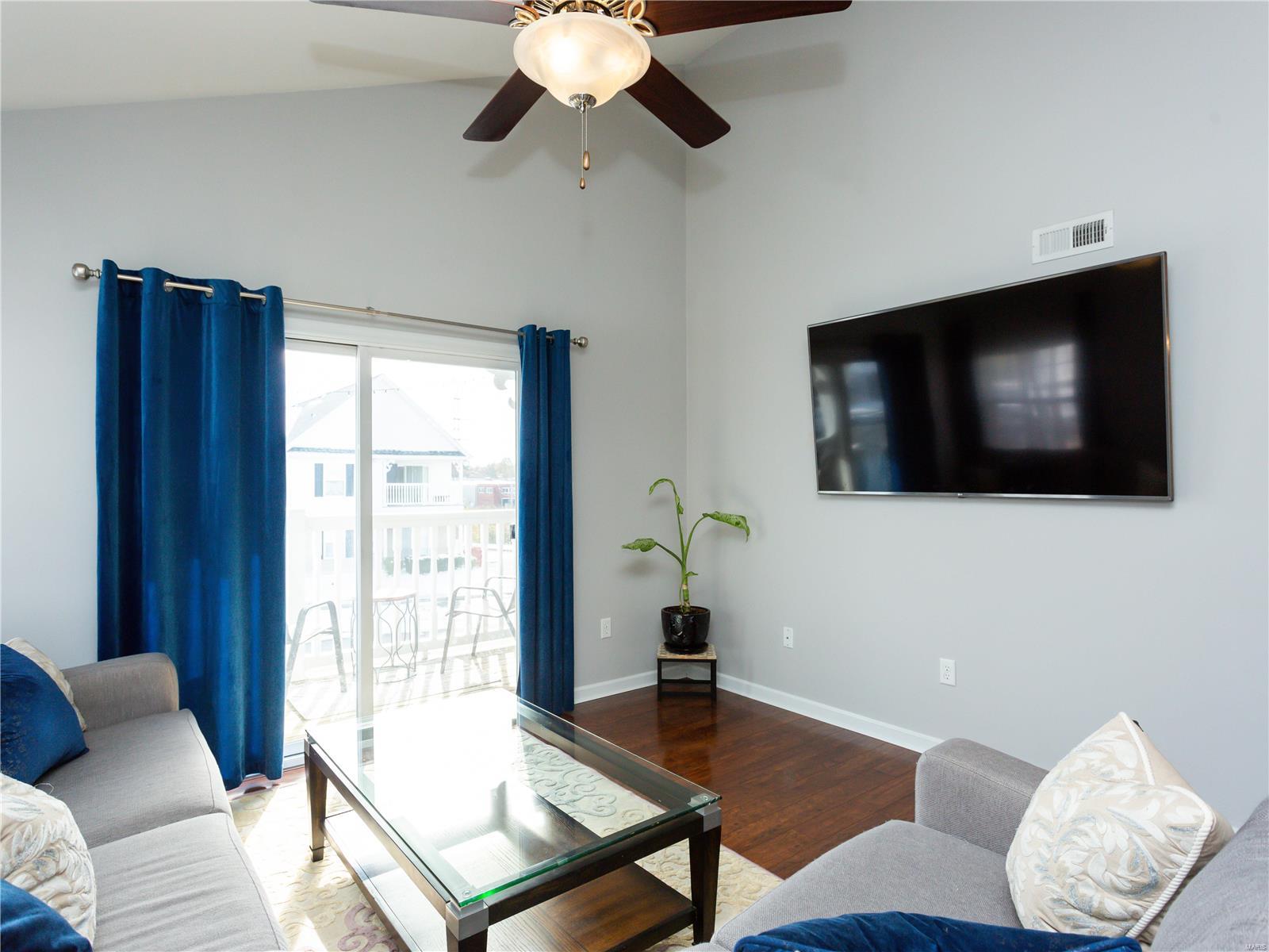 9723 Crayford Road, Unit H St. Louis, MO 63123 - Photo 7 of 27