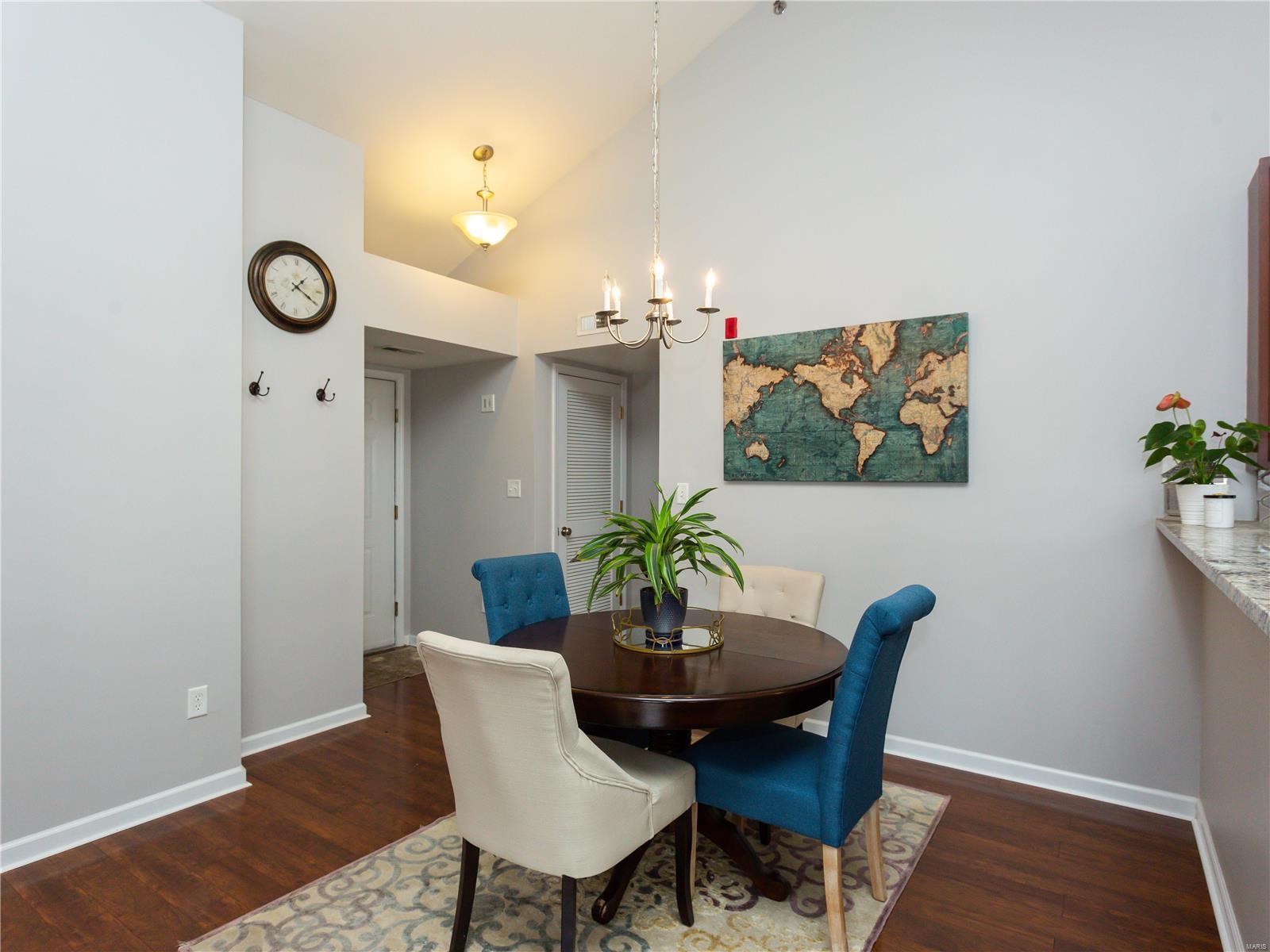 9723 Crayford Road, Unit H St. Louis, MO 63123 - Photo 8 of 27