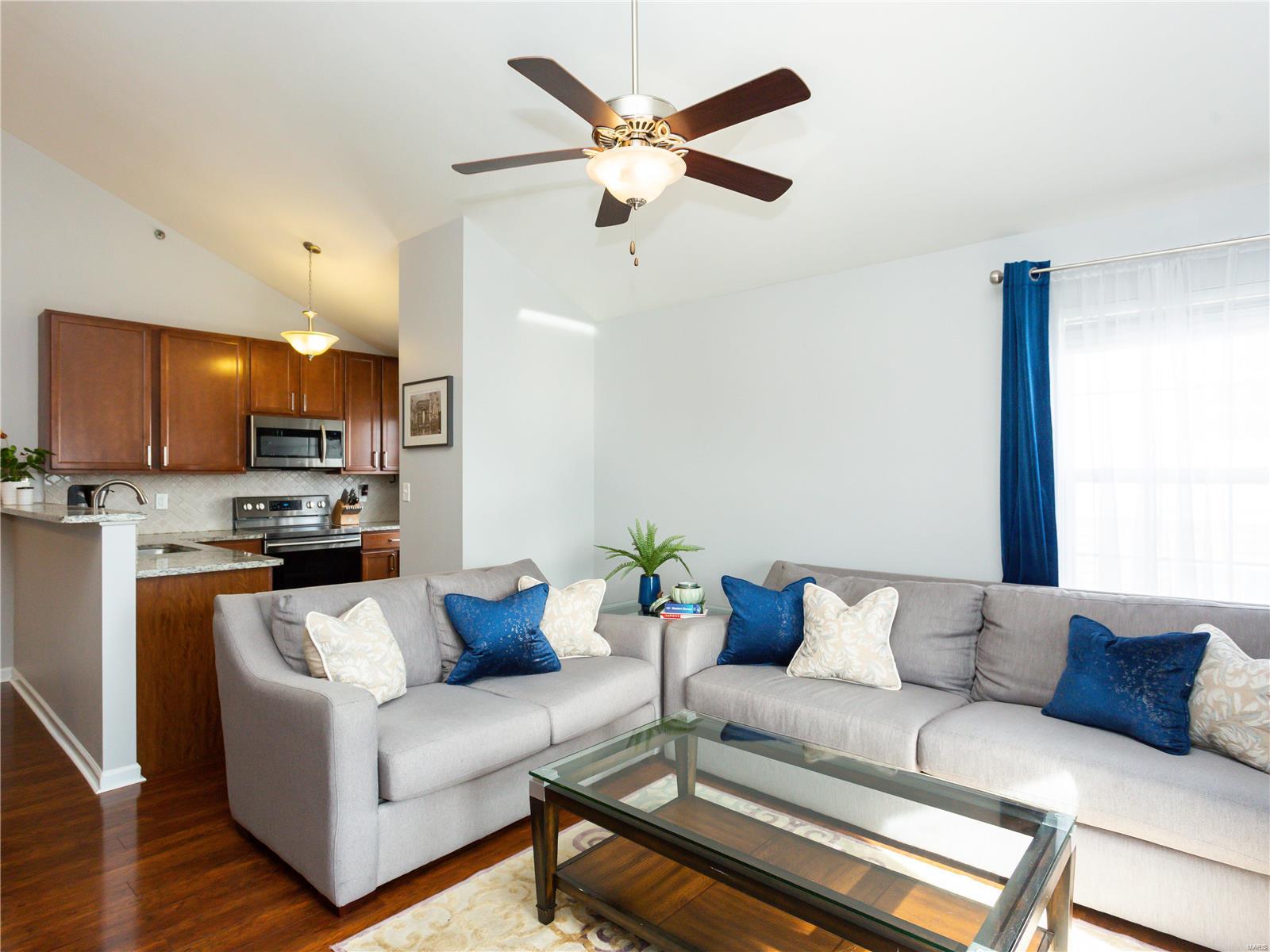 9723 Crayford Road, Unit H St. Louis, MO 63123 - Photo 9 of 27