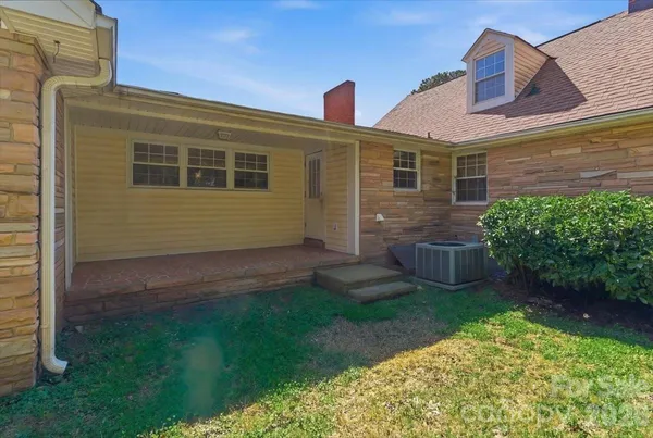 $455,000 | 309 Springwood Avenue, Gibsonville, NC 27249