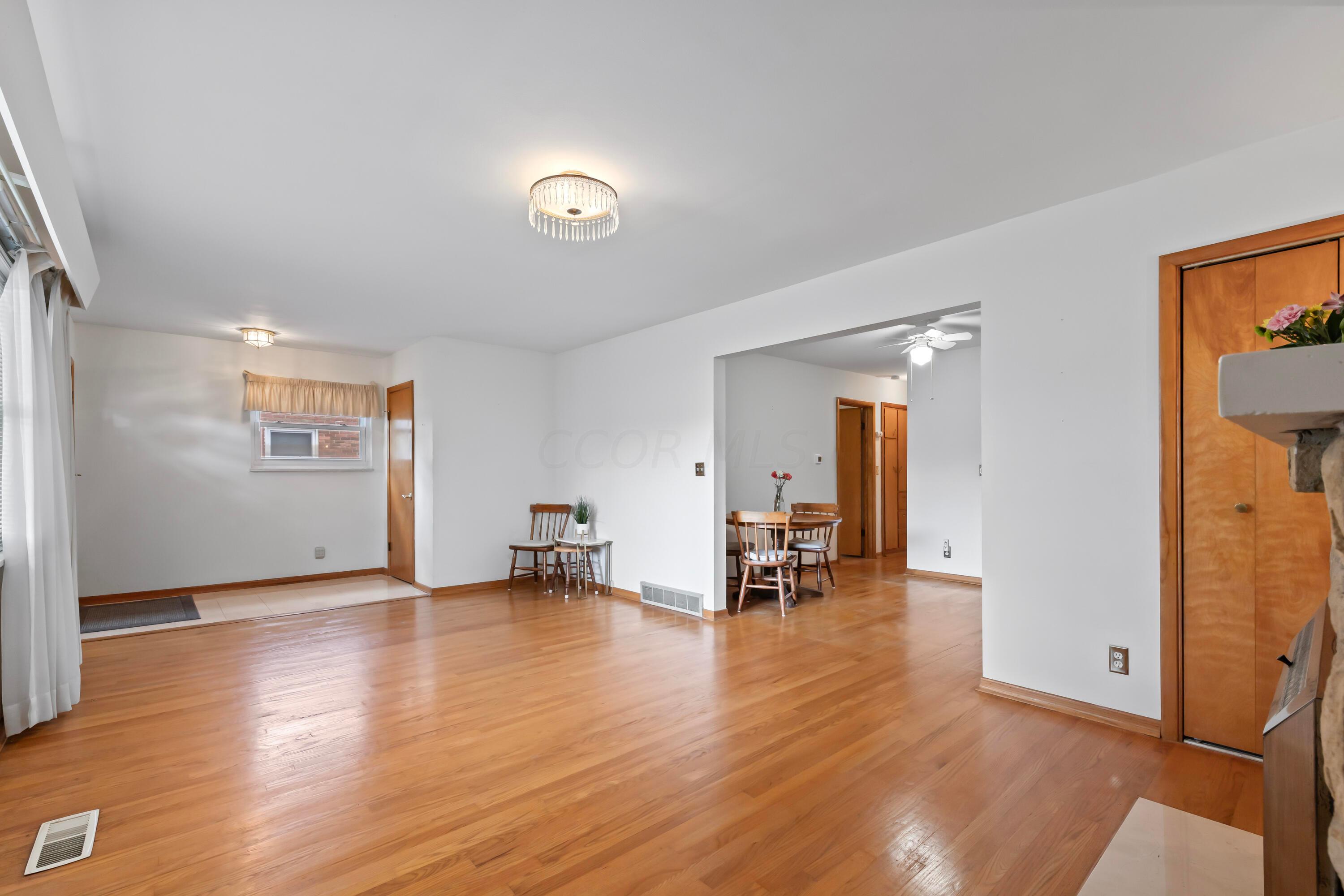 1792 Ardleigh Road Columbus, OH 43221 - Photo 11 of 39 photos_high_resolution_1792ArdleighRoad_