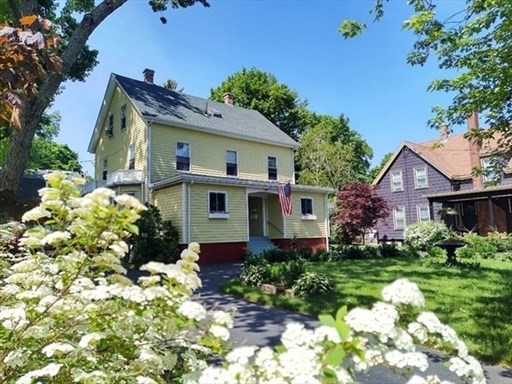 411 Broadway, Unit 2 Lynn, MA 01904 - Photo 1 of 12