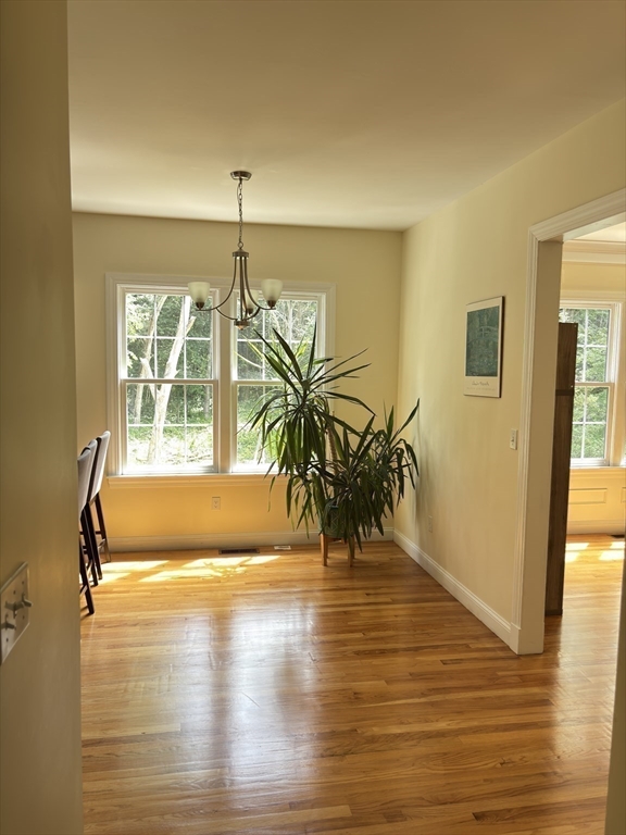 135 Shawsheen Road Bedford, MA 01730 - Photo 21 of 33
