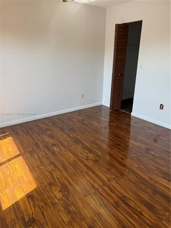 $3,300 | 860 Northeast 207th Terrace, Unit 8106, Miami, FL 33179