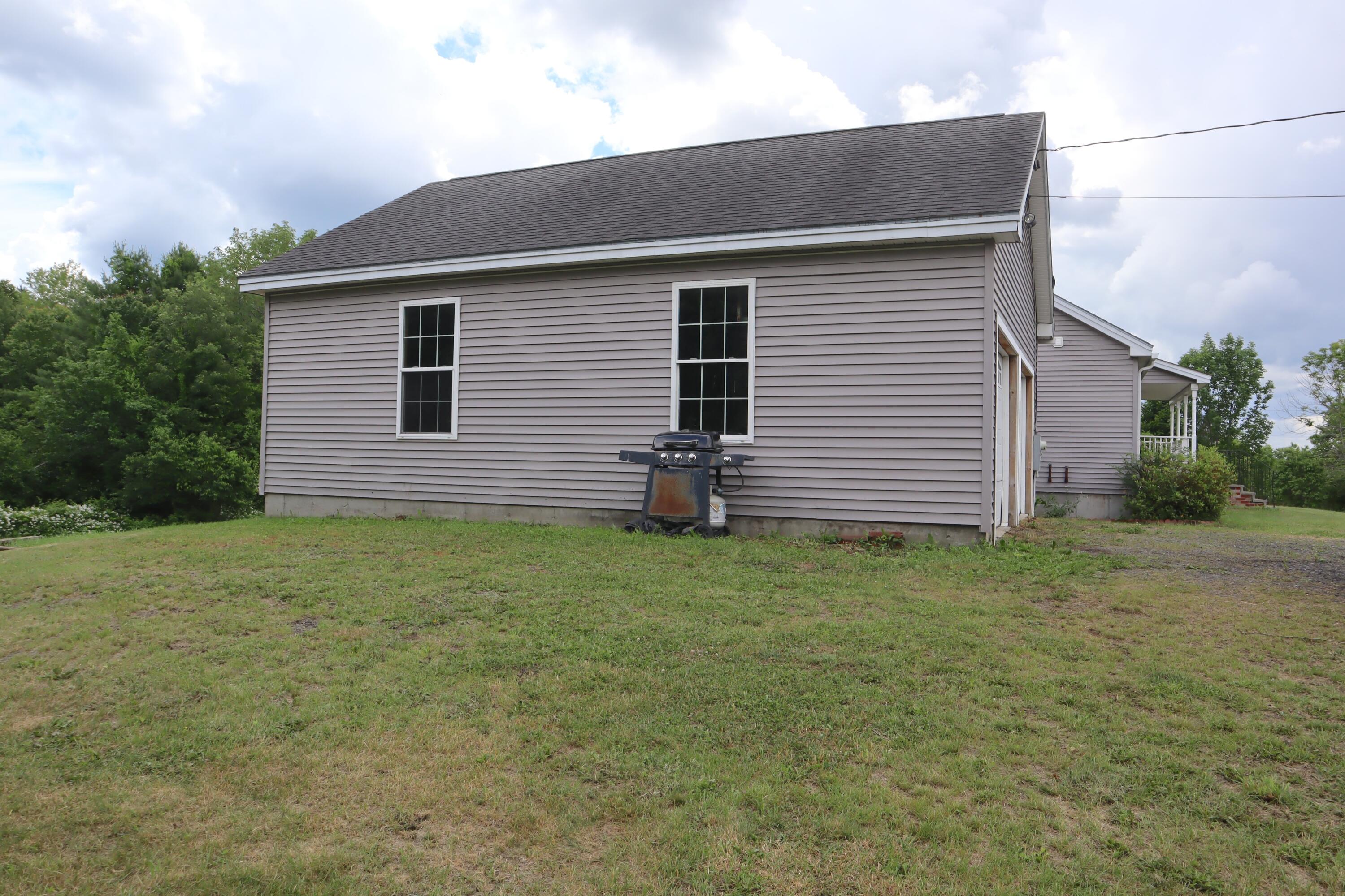 182 Eaton Mountain Road Skowhegan, ME 04976 - Photo 5 of 42 IMG_1222