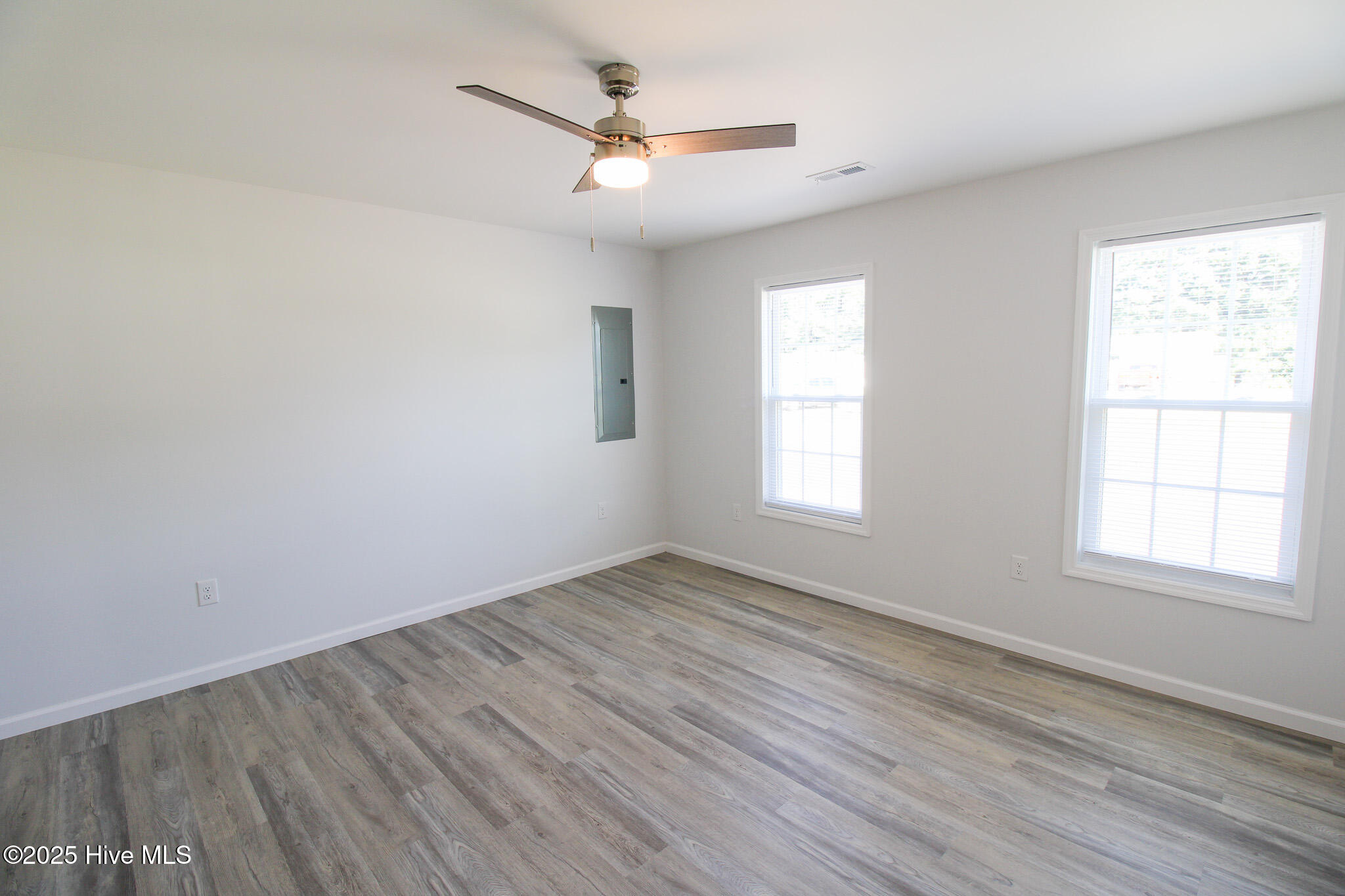 729 Tracy Road Deep Run, NC 28525 - Photo 16 of 21 IMG_0538-2