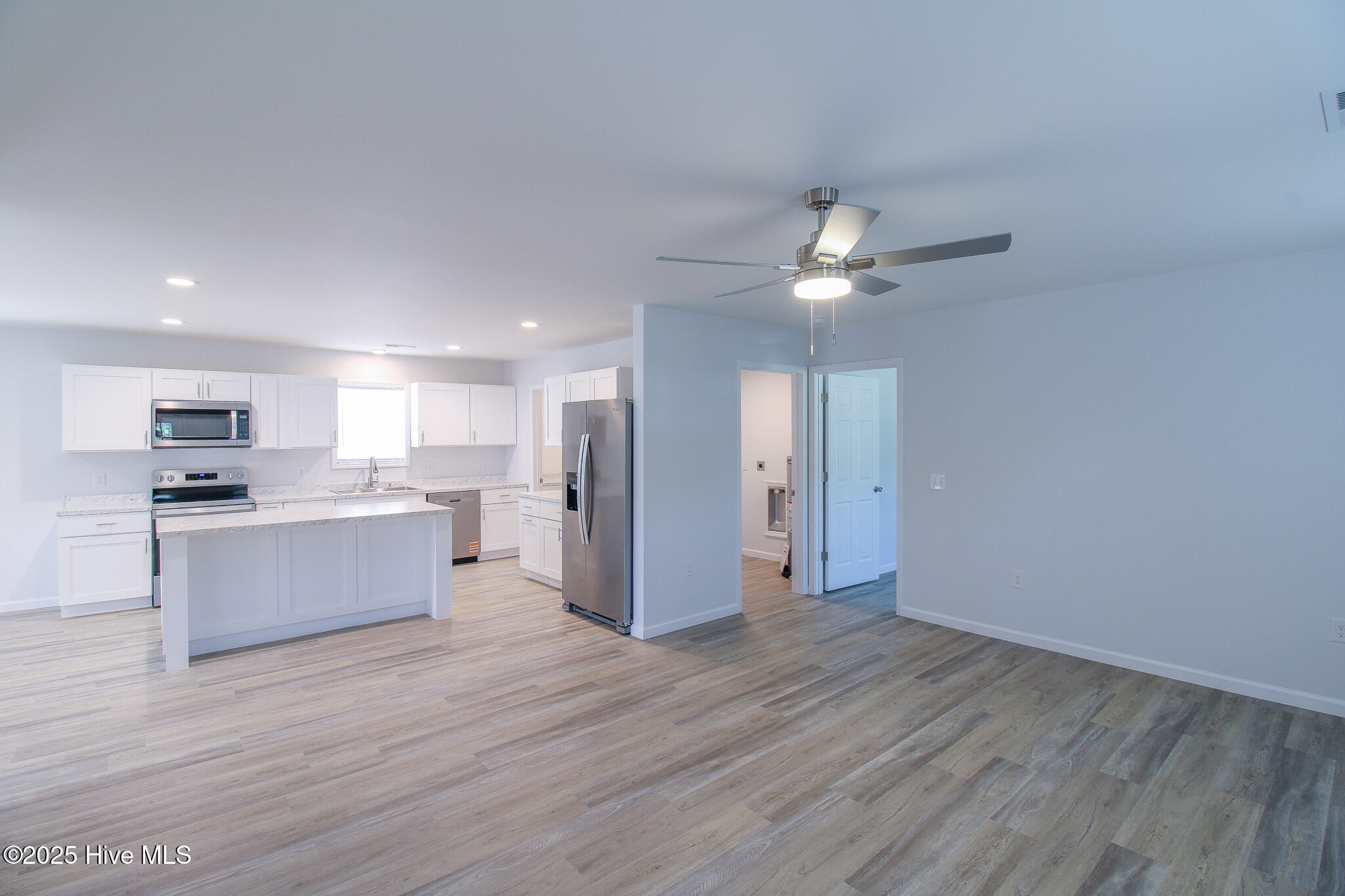 729 Tracy Road Deep Run, NC 28525 - Photo 4 of 21 IMG_0511-2