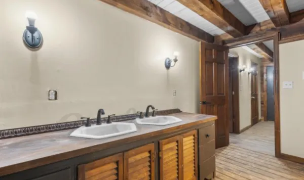 a bathroom with a bathtub