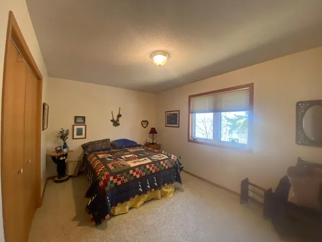 $775,000 | 25006 Great Pine Drive, Nevis, MN 56467