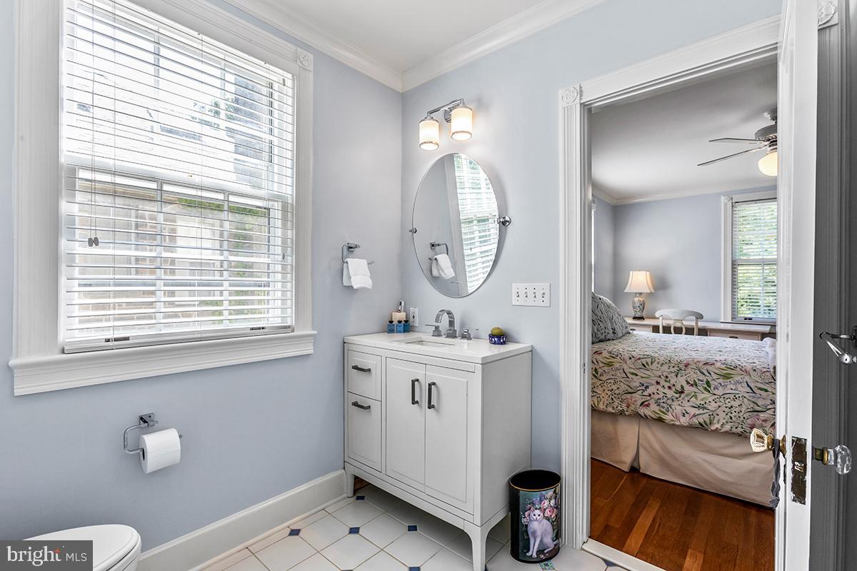 3705 Taylor Street Chevy Chase, MD 20815 - Photo 34 of 72