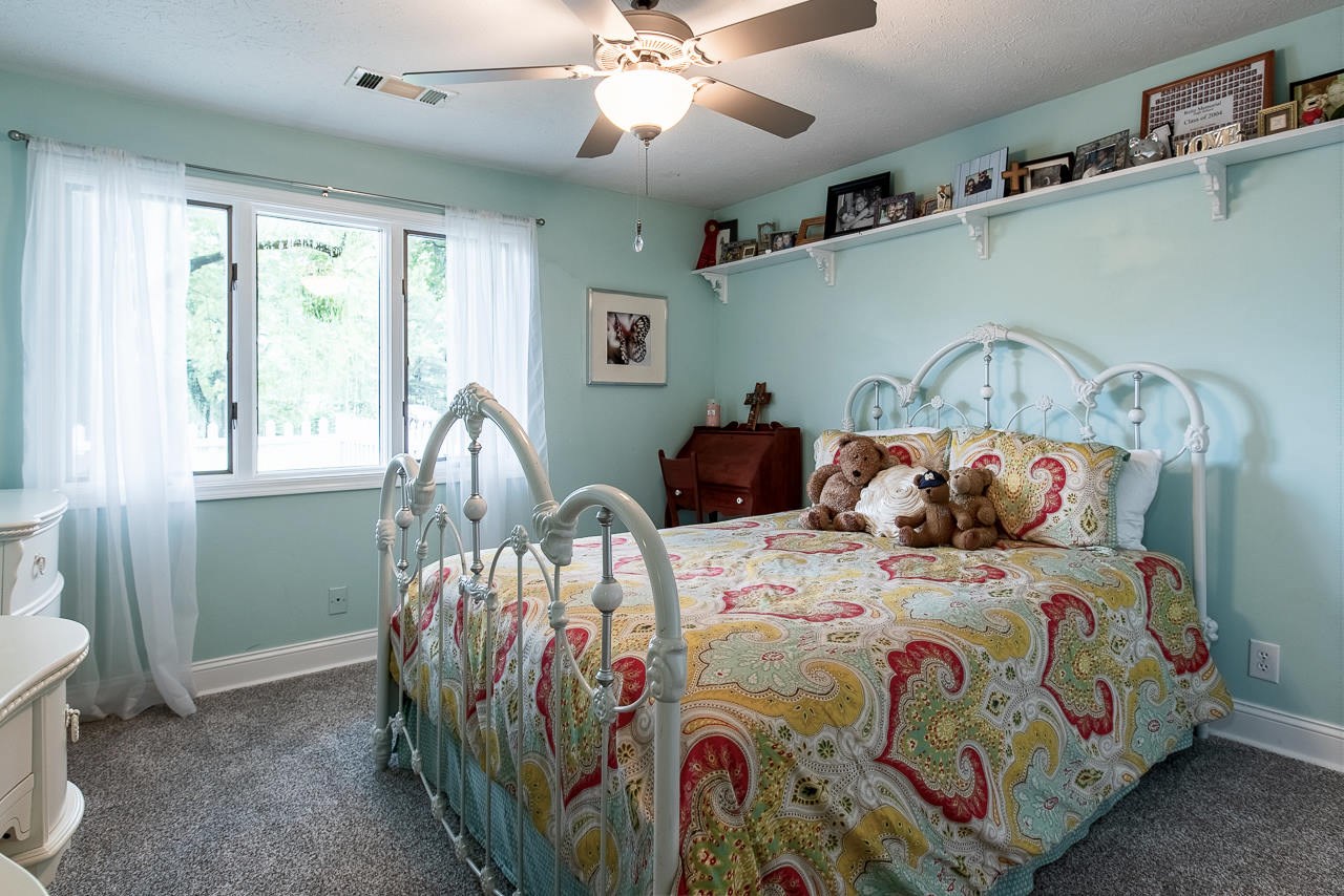 9919 Old State Road Evansville, IN 47711 - Photo 24 of 31 Gallery Image 24