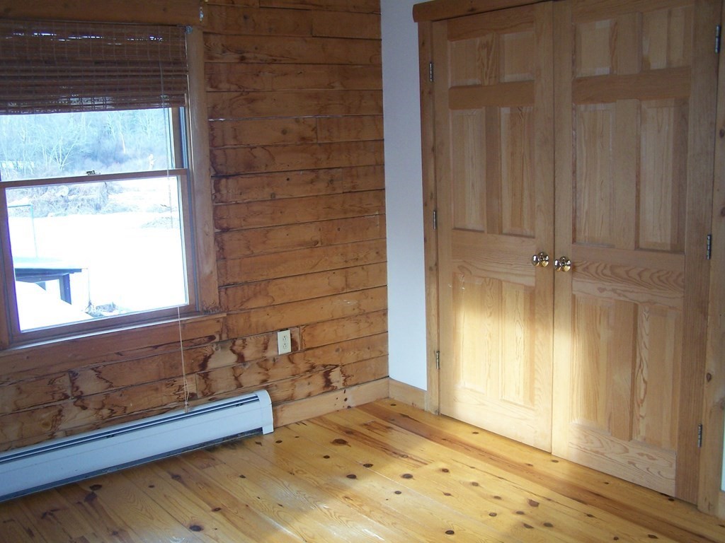241 Chamberlain Hill Road Barre, MA 01005 - Photo 11 of 33