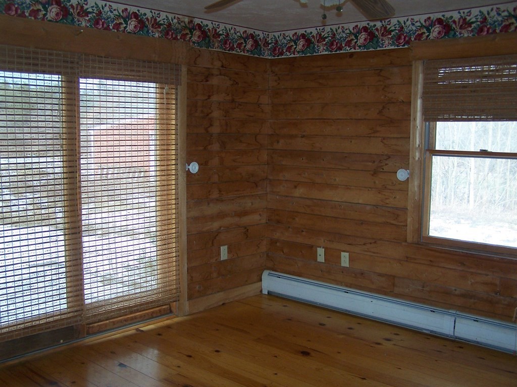241 Chamberlain Hill Road Barre, MA 01005 - Photo 13 of 33