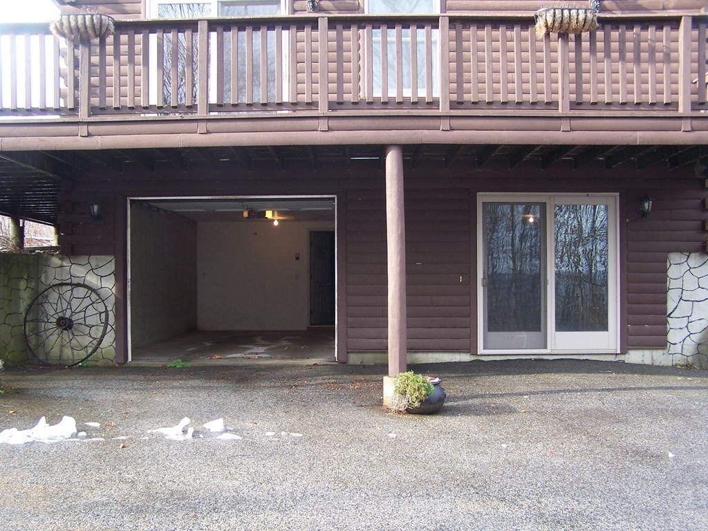 241 Chamberlain Hill Road Barre, MA 01005 - Photo 24 of 33