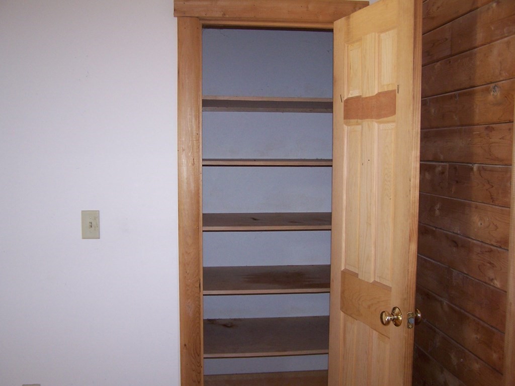241 Chamberlain Hill Road Barre, MA 01005 - Photo 7 of 33