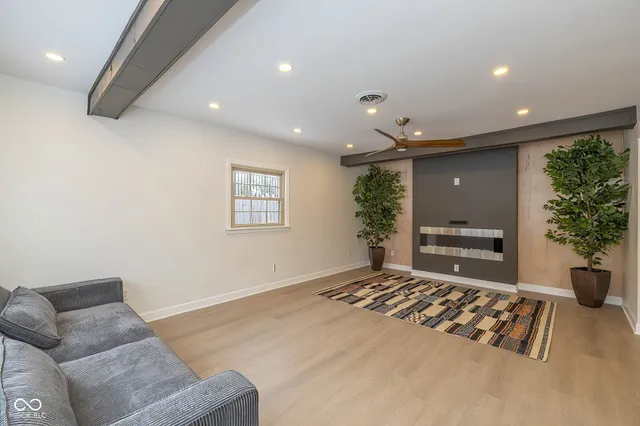 $349,900 | 3209 East Loretta Drive, Indianapolis, IN 46227