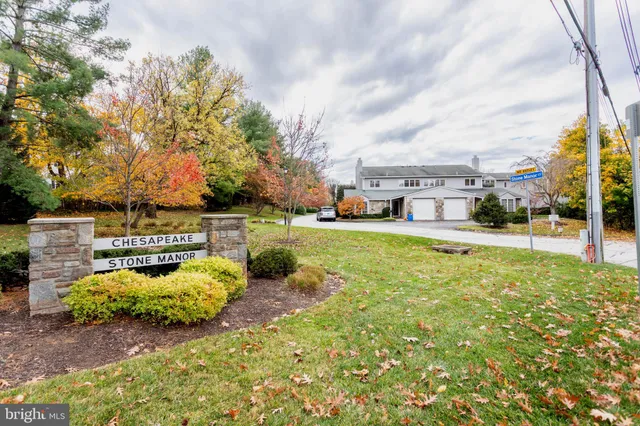 $3,200 | 22 Stone Manor Court, Unit 22, Towson, MD 21204