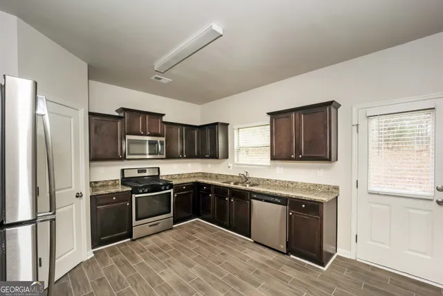 $2,160 | 2303 Clapton Court, Jonesboro, GA 30236