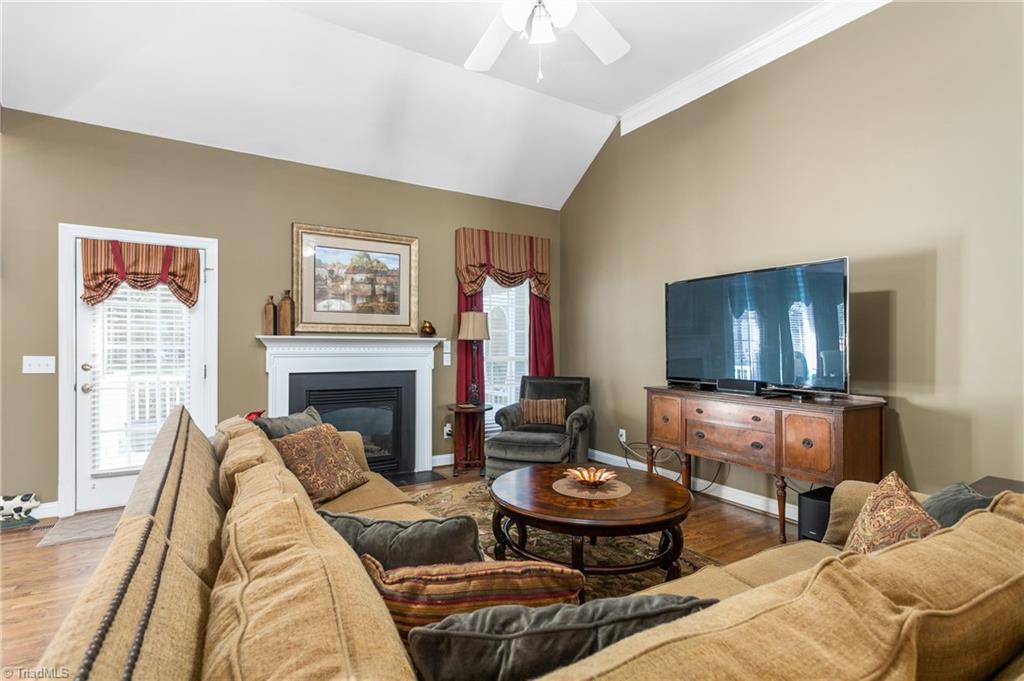 3415 Old Barn Road Greensboro, NC 27410 - Photo 5 of 50