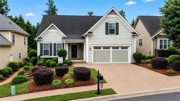$400,000 | 3389 Cresswind Parkway Southwest, Gainesville, GA 30504