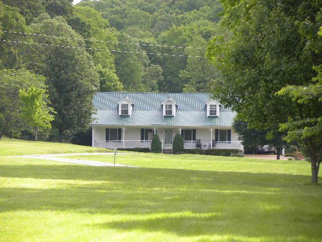 559 Longbranch Road Hohenwald, TN 38462 - Photo 1 of 12 Gallery Image 1