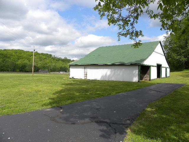 559 Longbranch Road Hohenwald, TN 38462 - Photo 4 of 12 Gallery Image 4