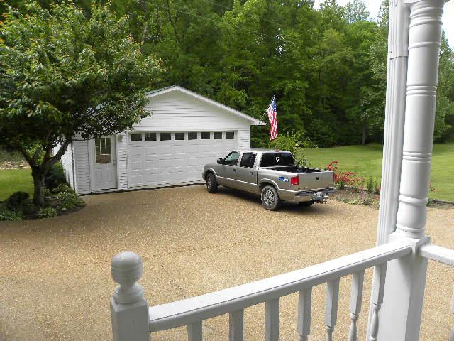 559 Longbranch Road Hohenwald, TN 38462 - Photo 6 of 12 Gallery Image 6