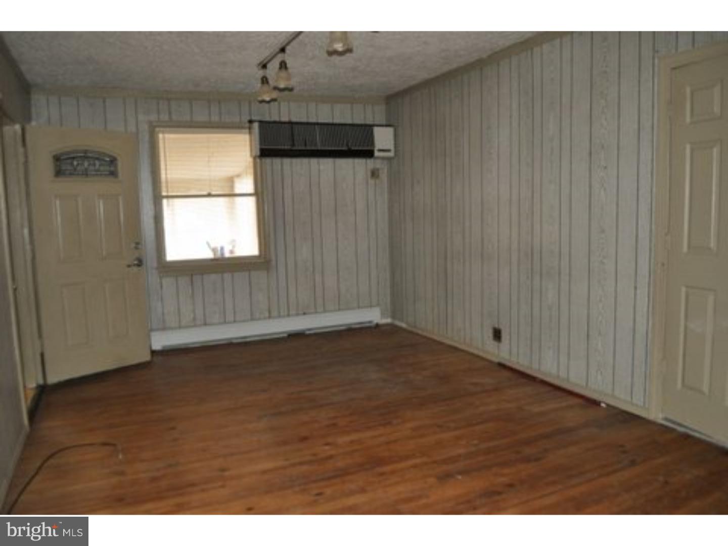 202 Neshaminy Road Croydon, PA 19021 - Photo 15 of 20