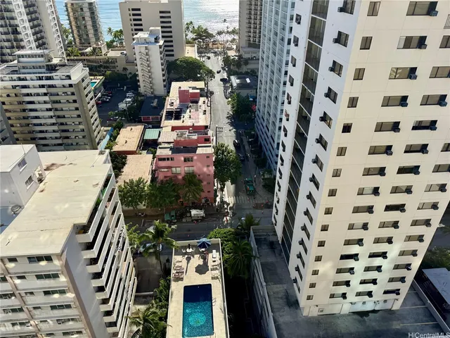 $5,000 | 2440 Kūhiō Avenue, Unit 2105, Honolulu, HI 96815