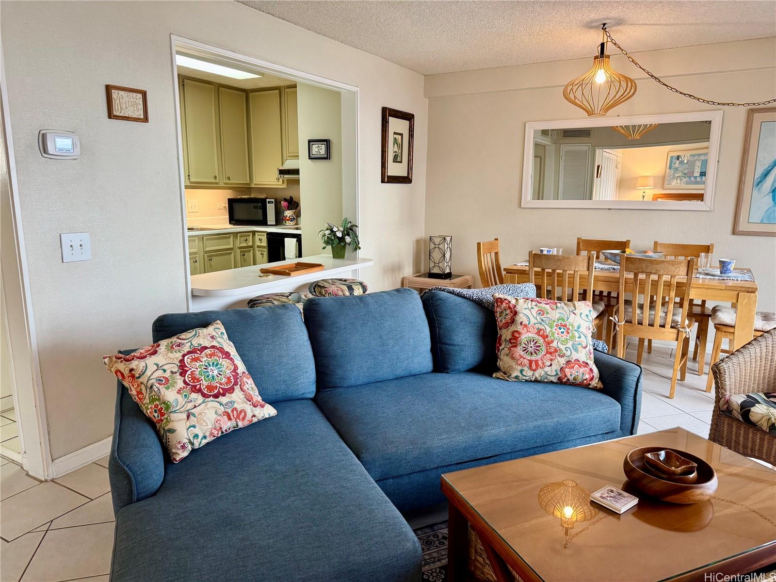 2440 Kūhiō Avenue, Unit 2105 Honolulu, HI 96815 - Photo 5 of 25