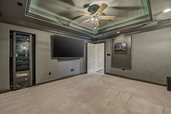 $850,000 | 2009 Tree Top Court, Granbury, TX 76049