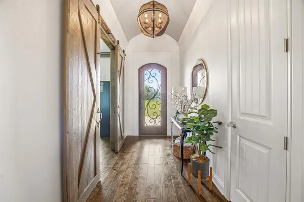 $850,000 | 2009 Tree Top Court, Granbury, TX 76049