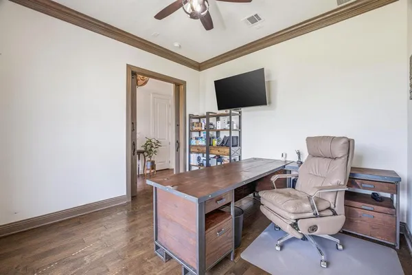 $850,000 | 2009 Tree Top Court, Granbury, TX 76049