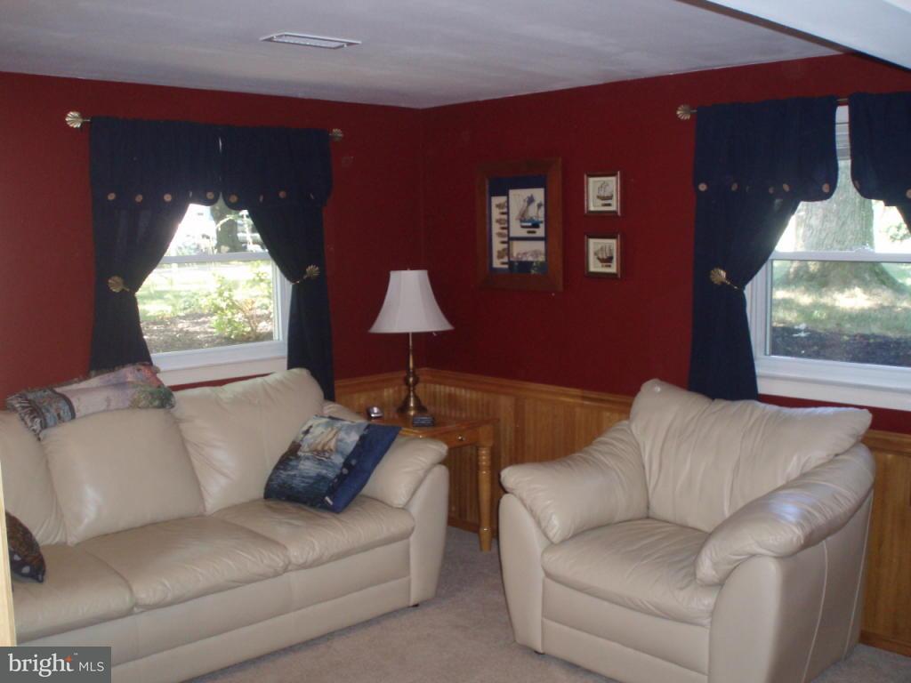 107 Silver Spring Road Landisville, PA 17538 - Photo 5 of 16 Gallery Image 5
