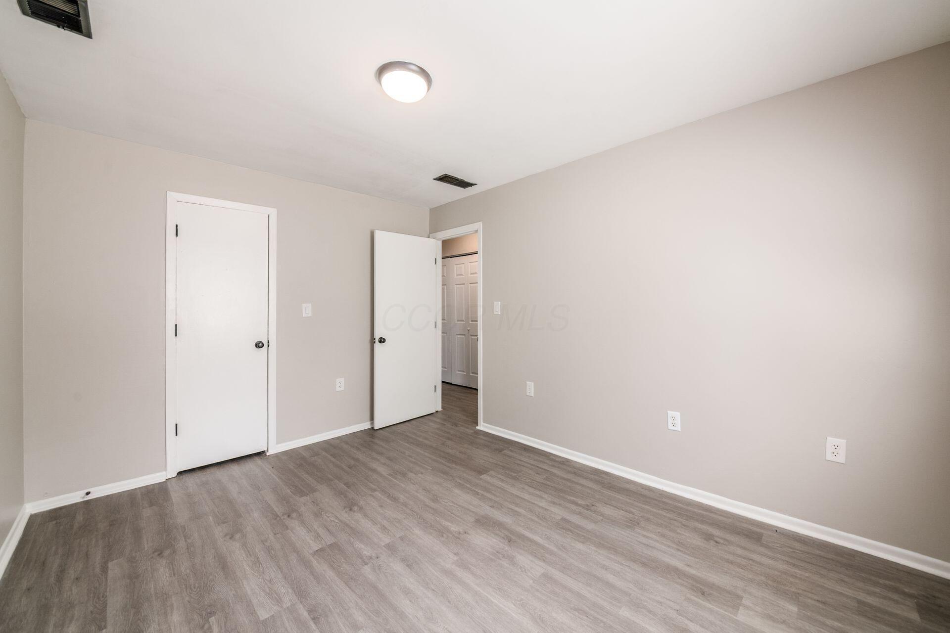 2923 Howey Road Columbus, OH 43224 - Photo 20 of 25 028_ Rd Columbus OH 43224 USA