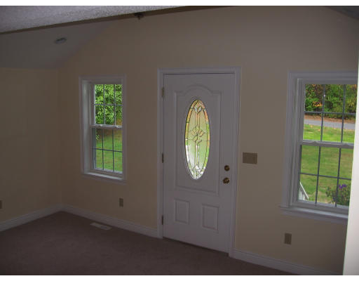 84 Town Farm Road Monson, MA 01057 - Photo 6 of 15