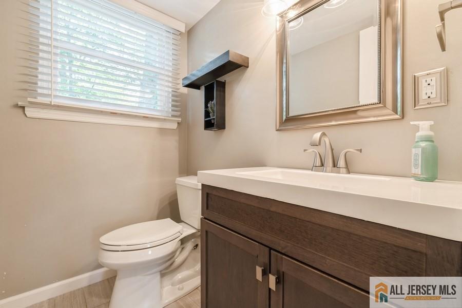 34 Arvin Road Old Bridge, NJ 08857 - Photo 17 of 28 Gallery Image 17
