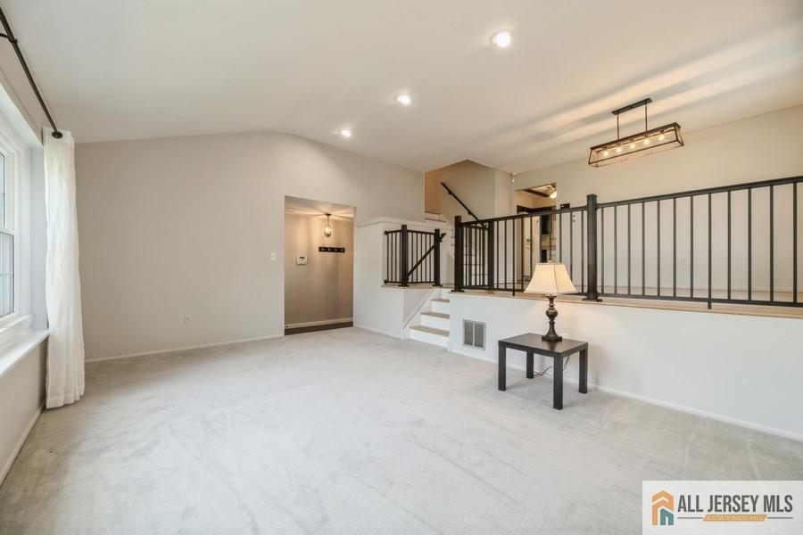 34 Arvin Road Old Bridge, NJ 08857 - Photo 6 of 28 Gallery Image 6