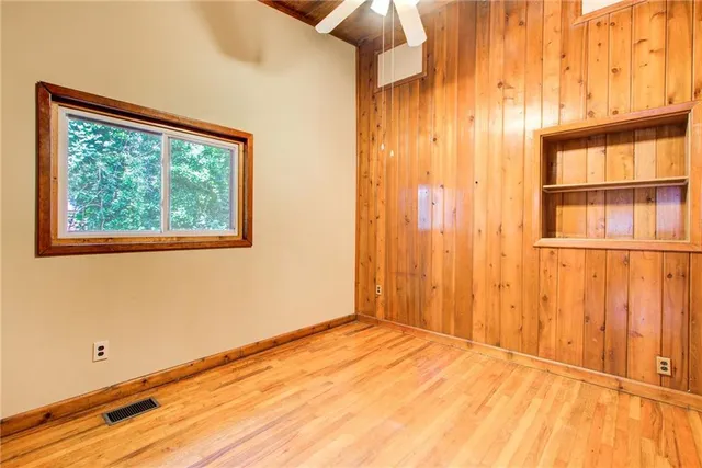 $699,000 | 504 North Little Victoria Road, Woodstock, GA 30189