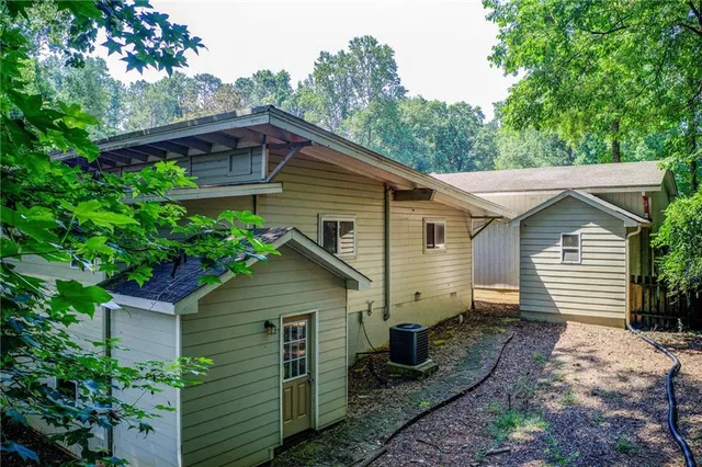 $699,000 | 504 North Little Victoria Road, Woodstock, GA 30189