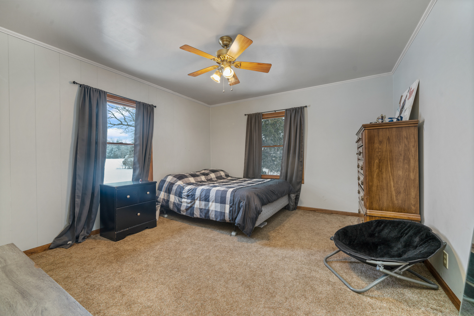 1628 Lee Center Road Amboy, IL 61310 - Photo 4 of 33 a bedroom with a bed and a window