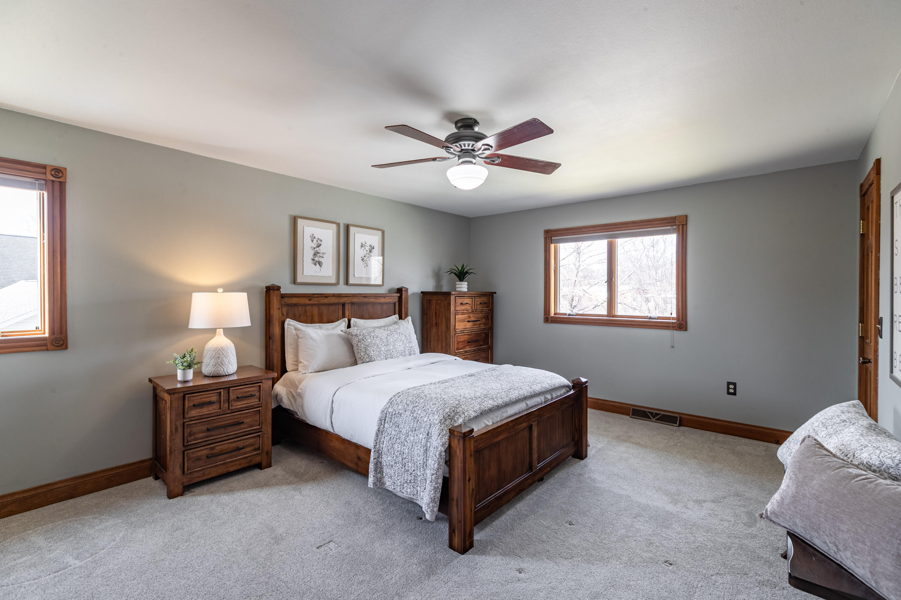 2421 Krause Road Onalaska, WI 54650 - Photo 17 of 31 Primary Bedroom