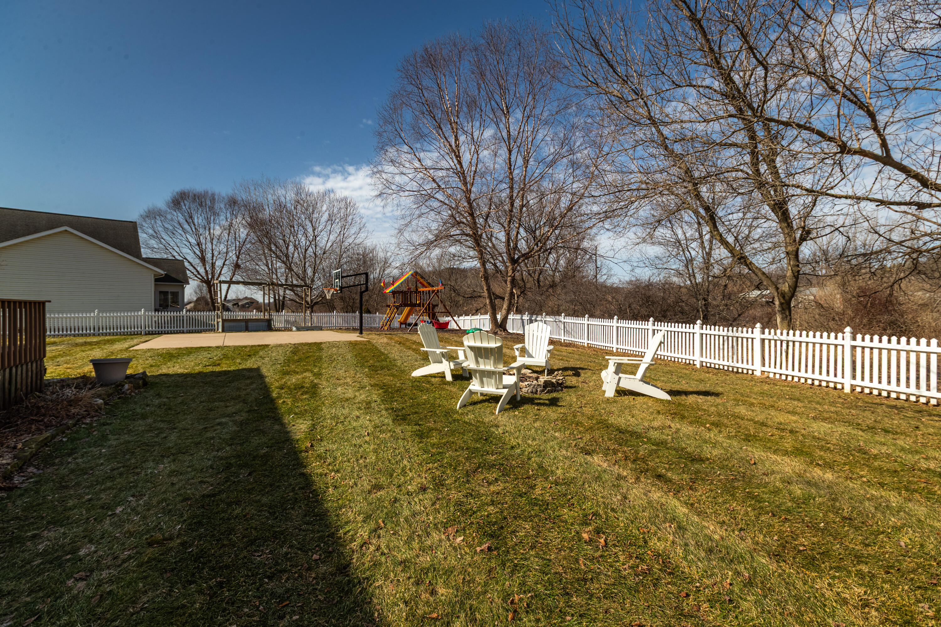 2421 Krause Road Onalaska, WI 54650 - Photo 2 of 31 Rear yard
