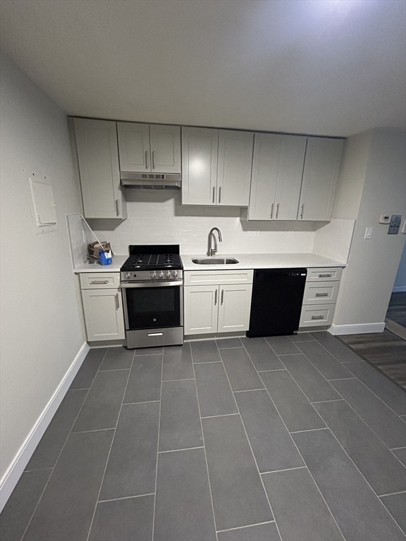 16 Walnut Street, Unit B2 Arlington, MA 02476 - Photo 11 of 12