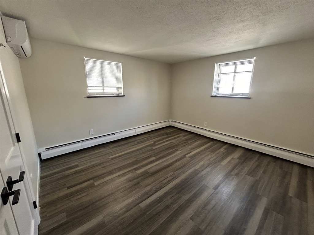 16 Walnut Street, Unit B2 Arlington, MA 02476 - Photo 9 of 12