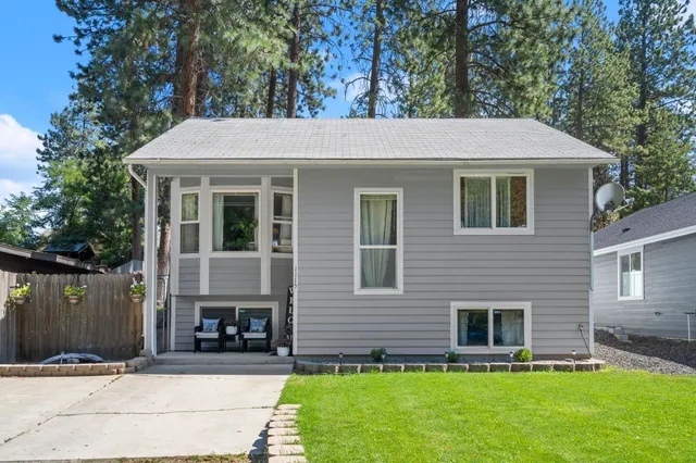 $399,999 | 1115 South Woodruff Road, Spokane Valley, WA 99206