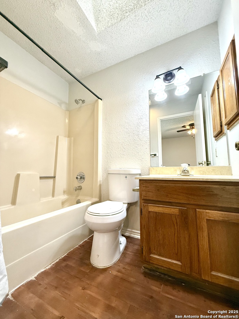 4545 Hoeneke Drive, Unit 303 Kirby, TX 78219 - Photo 21 of 24