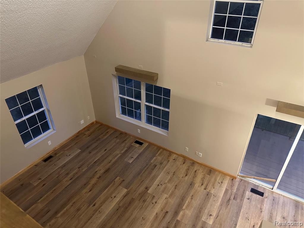 9825 Sheridan Road Millington, MI 48746 - Photo 11 of 24